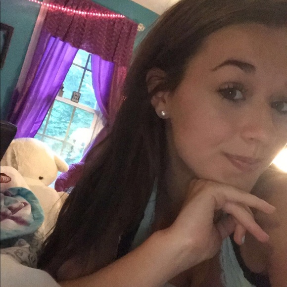 Meet your Posher, Peyton - Picture 1 of 1